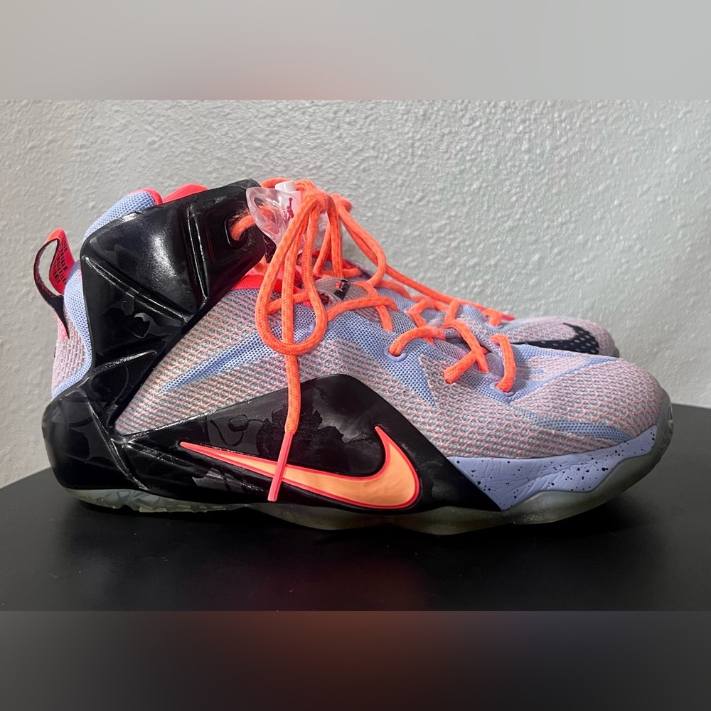 Nike LeBron 12 Easter ✨LIMITED EDITION✨ Sneaker Athletic Basketball Shoes